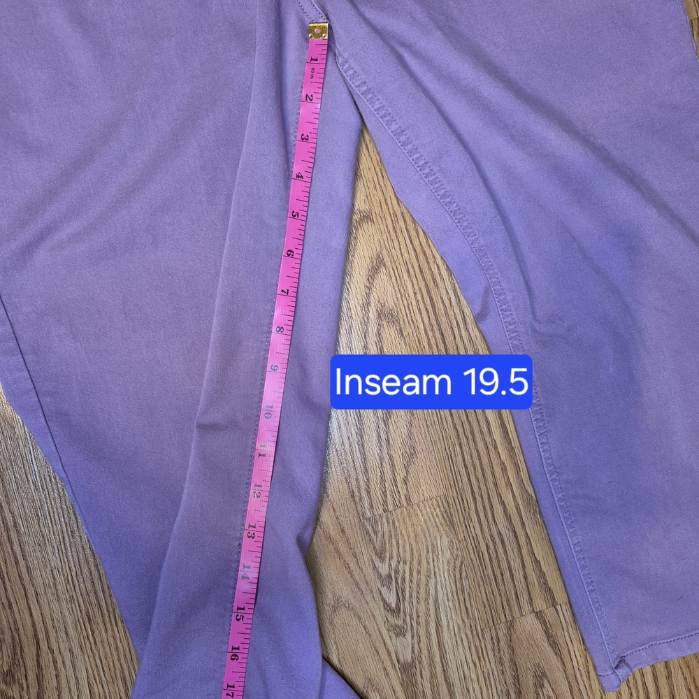 10. Violets & Roses Pink Cropped Pants - Picture 8 of 12